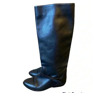 Via Milano Vintage Black Leather Tall Riding Boots